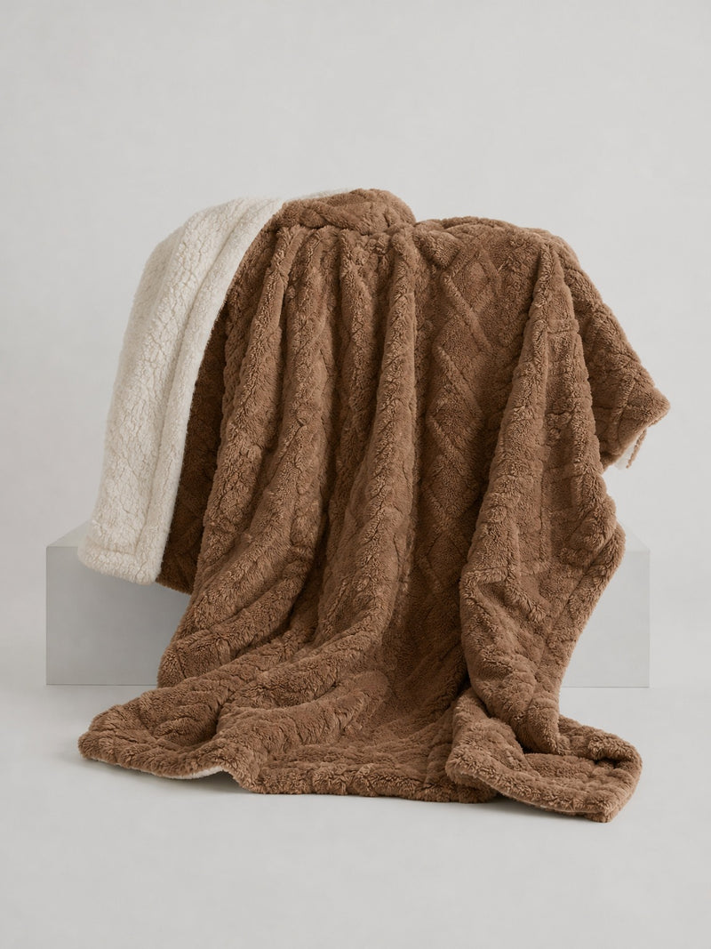 Cable Fleece Throw