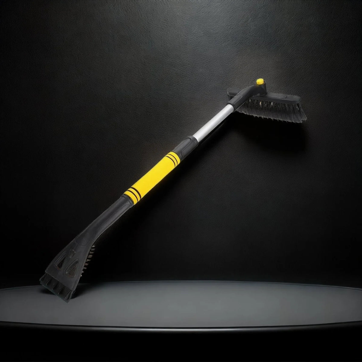 Car Snow Brush and Ice Scraper with Rotating Head and Extendable Telescopic Pole - Image 7