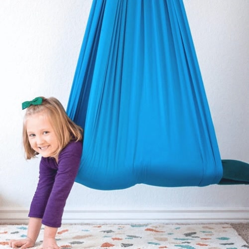 Kids' Sensory Swing Cocoon with Elastic Fabric for Therapy and Calm - Image 1