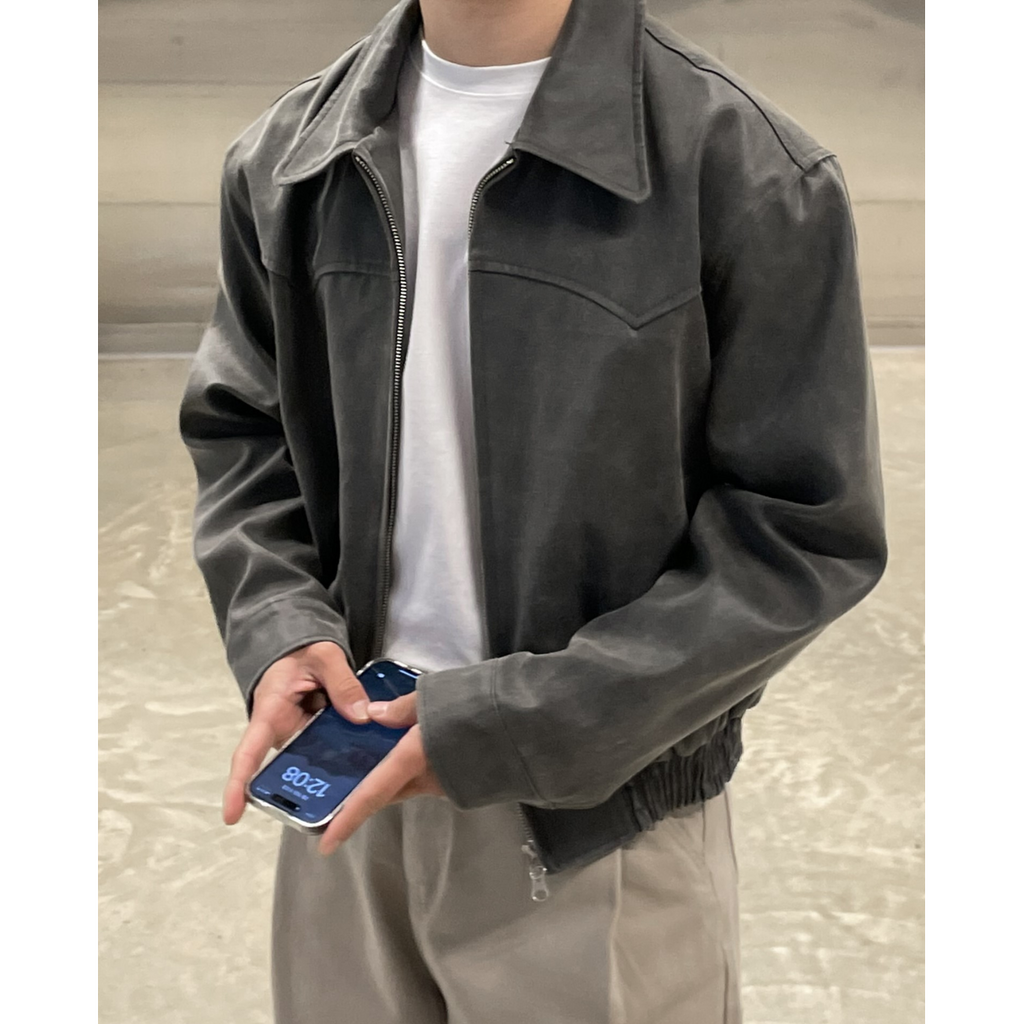 Men's Cropped Leather Jacket with Zip Closure and Elasticated Blouson Hem - Image 5