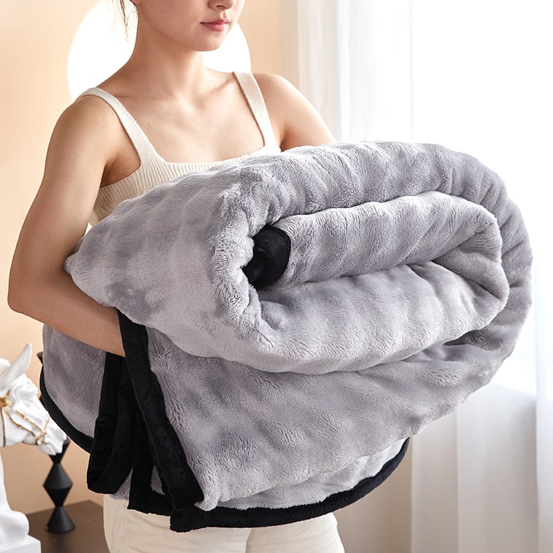 Plush Throw Blanket with Faux Fur and Fleece Backing Double-Sided Ribbed Texture - Image 2
