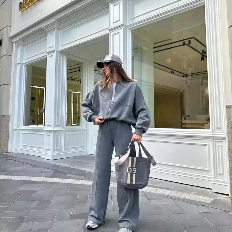 Women's Lounge Tracksuit Set Oversized Fleece Two Piece with Wide Leg - Image 5